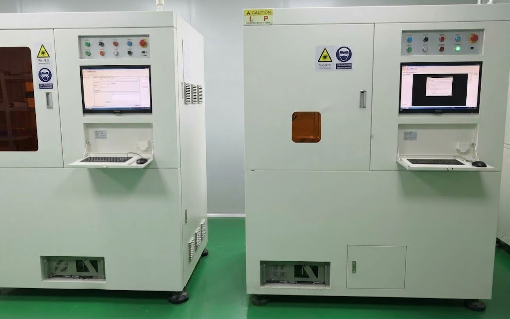 UV laser cutting enclosure used for precision optical component processing